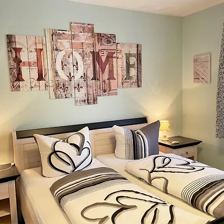 Casa vacanze Dolcevita - Mit Eingezaeuntem Garten - Wlan - 2 Terrassen - Gern Mit Hund